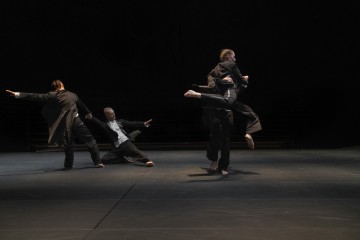 Helsingin Kaupunginteatteri – Silence – Kuva Petra Kuha