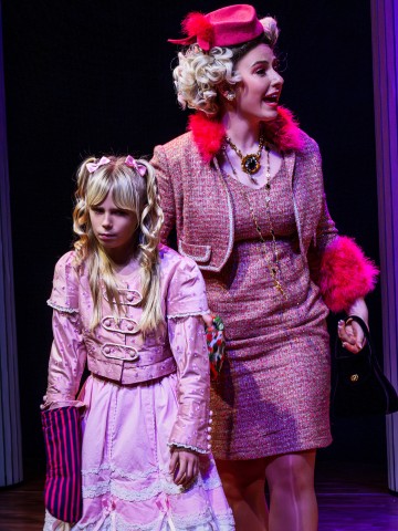 Helsingin Kaupunginteatteri – Prinsessa Ruusunen paluu tulevaisuuteen – Kuva Cata Portin