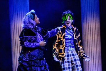 Helsingin Kaupunginteatteri – Prinsessa Ruusunen paluu tulevaisuuteen – Kuva Cata Portin