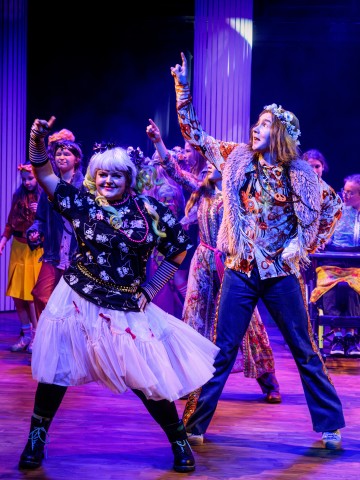 Helsingin Kaupunginteatteri – Prinsessa Ruusunen paluu tulevaisuuteen – Kuva Cata Portin