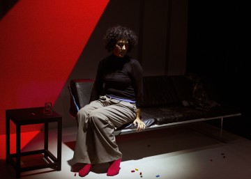 Lilla Teatern – Århundradets kärlekssaga – På bilden Minttu Mustakallio – Foto Ilkka Saastamoinen