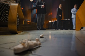 Helsingin Kaupunginteatteri – Eikä yksikään pelastunut – Kuva Otto-Ville Väätäinen