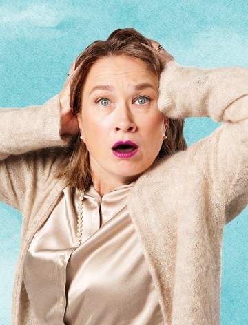 Helsingin Kaupunginteatteri – Jenny Hill – Kuvassa Sari Haapamäki – Kuva Mitro Härkönen