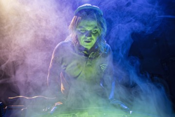 Helsingin Kaupunginteatteri – Uusi Eden – Kuvassa Miiko Toiviainen – Kuva Otto-Ville Väätäinen