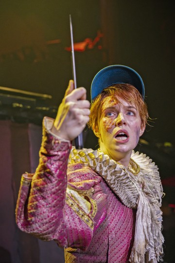 Helsingin Kaupunginteatteri – Uusi Eden – Kuvassa Anna-Sofia Tuominen – Kuva Otto-Ville Väätäinen