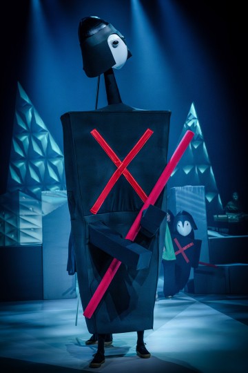 Helsingin Kaupunginteatteri – Veljeni Leijonamieli – Kuvassa Dodik-nukke– Kuva Otto-Ville Väätäinen