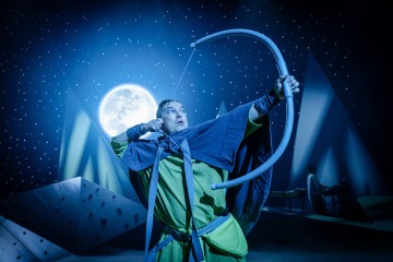 Helsingin Kaupunginteatteri – Veljeni Leijonamieli – Kuvassa Kai Lähdesmäki – Kuva Otto-Ville Väätäinen