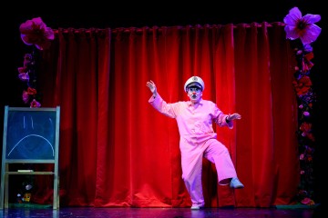 Lilla Teatern – Strömsö – På bilden Marika Westerling – Foto Cata Portin