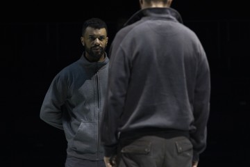 Helsingin Kaupunginteatteri – Aleksi Suomesta – Kuvassa Roderick Kabanga – Kuva Katri Naukkarinen