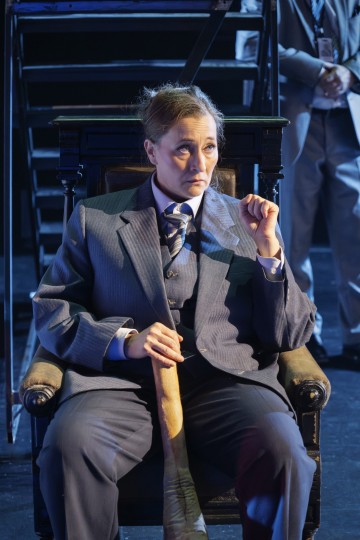 Helsingin Kaupunginteatteri – Let's Play Business – Kuvassa Wanda Dubiel – Kuva Otto-Ville Väätäinen