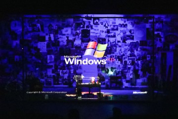 Helsingin Kaupunginteatteri – Nykyesityksen näyttämö – little_star95 – ooksä online? – Kuvassa Hilma Kotkaniemi – Kuva Helmi Padatsu