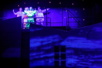 Helsingin Kaupunginteatteri – Shed-musiikkiteatteri – Peter Pan – Kuva: Cata Portin