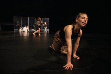 Helsingin Kaupunginteatteri – Project No. 2191 – Kuvassa Anna Virkkunen – Kuva Kai Kuusisto